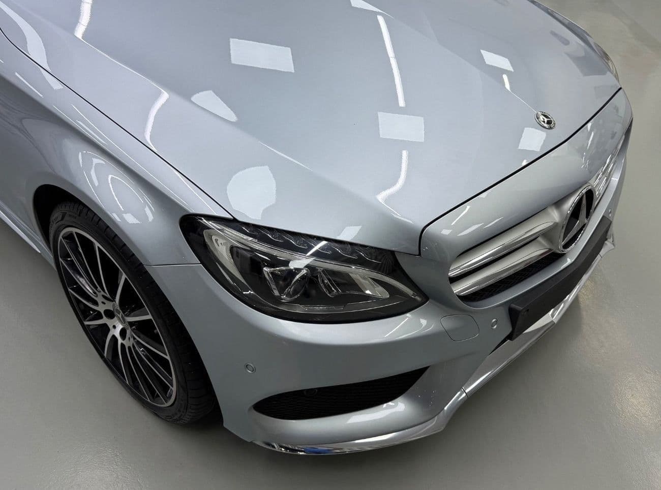 2018 Mercedes Benz C200 AVANTGARDE thumbnail 2