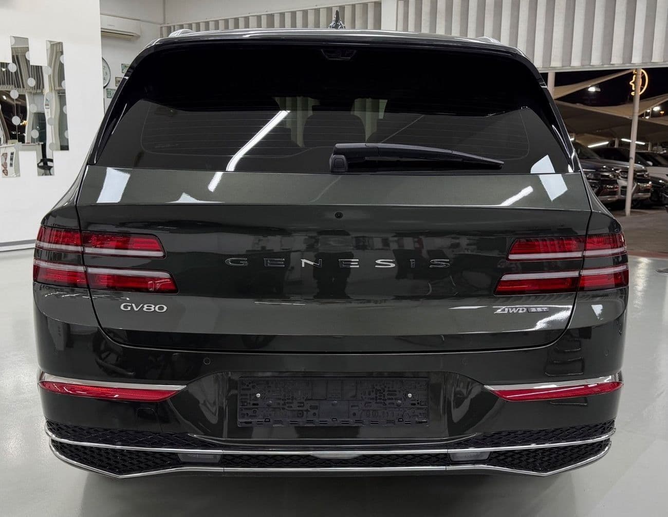 2025 Genesis GV80 PLATINUM thumbnail 6