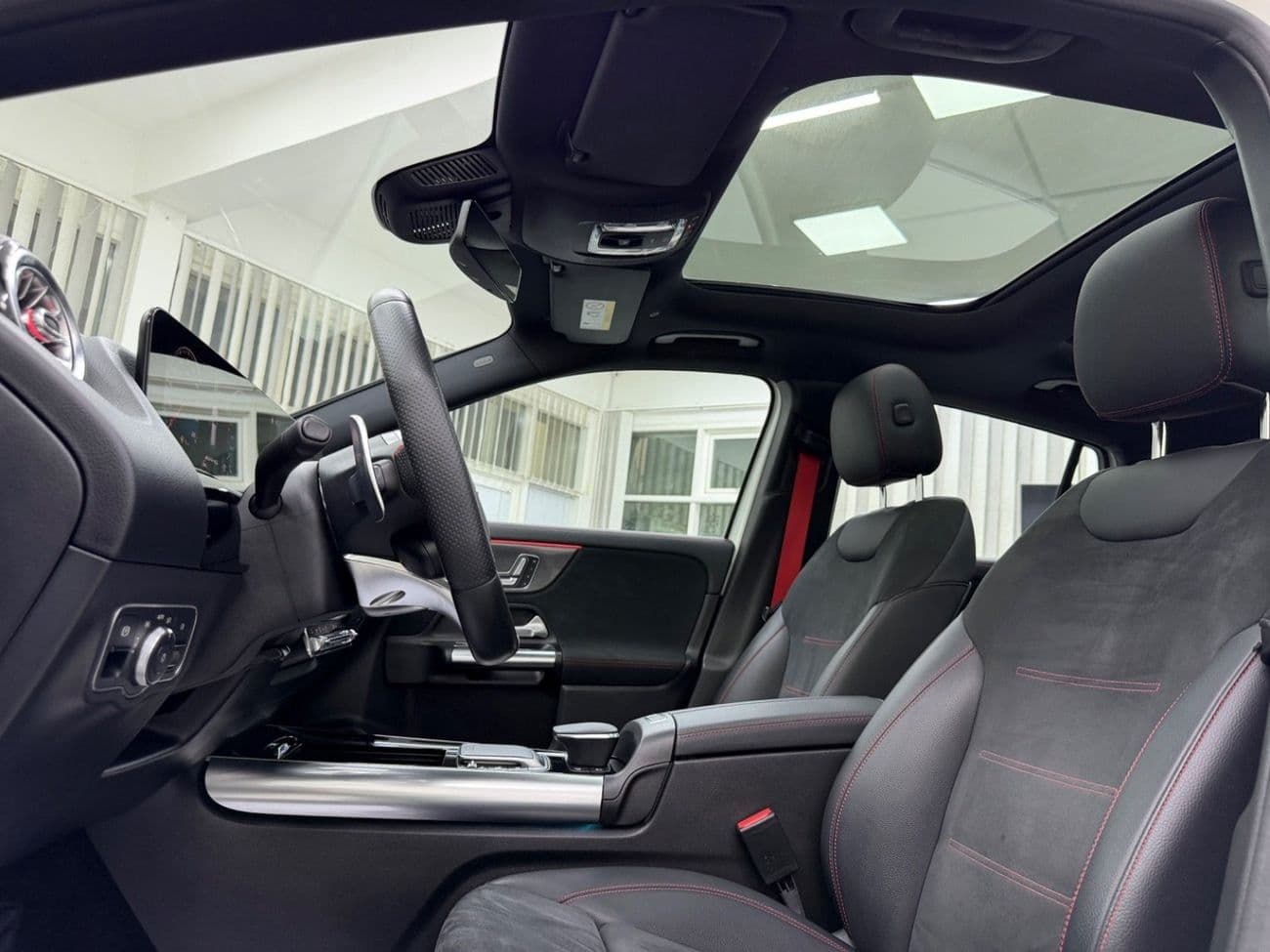 2021 Mercedes Benz GLA 35 AMG 4MATIC thumbnail 8