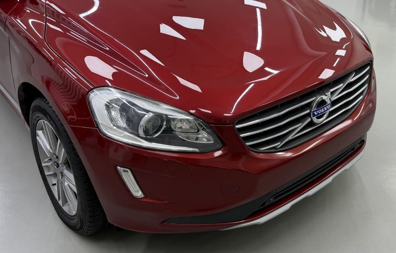 2016 Volvo XC60 MOMENTUM thumbnail 2