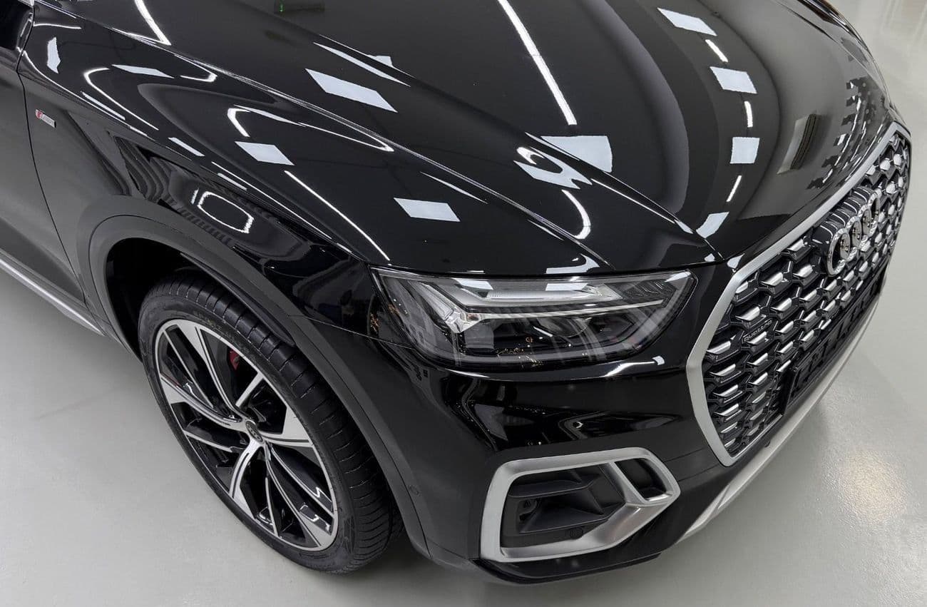 2022 Audi Q5 45 TFSI SPORTBACK S LINE thumbnail 2