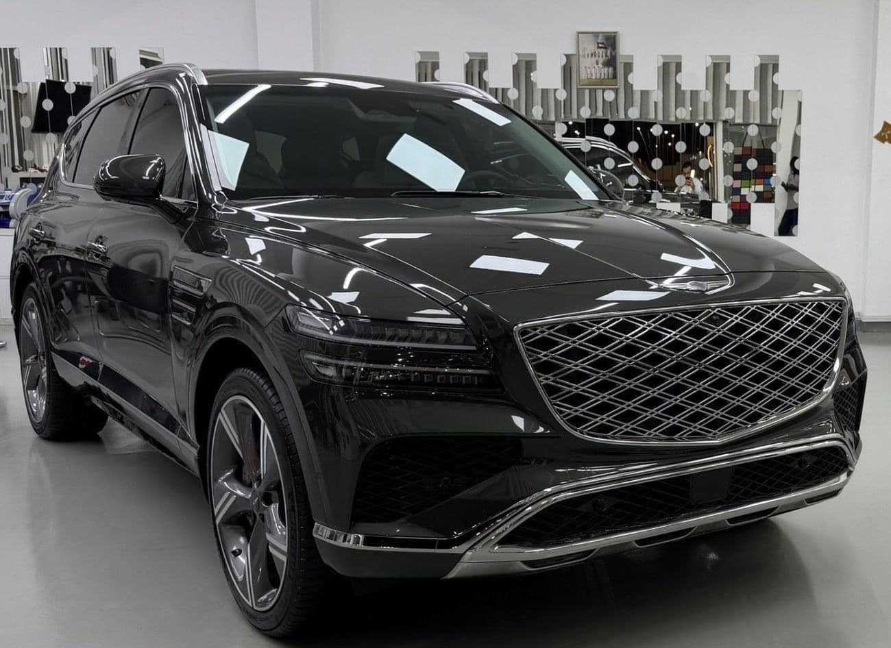2025 Genesis GV80 PLATINUM