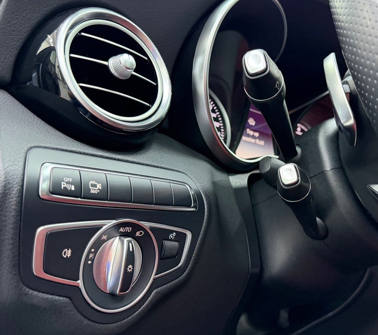 2018 Mercedes Benz C200 AVANTGARDE thumbnail 8
