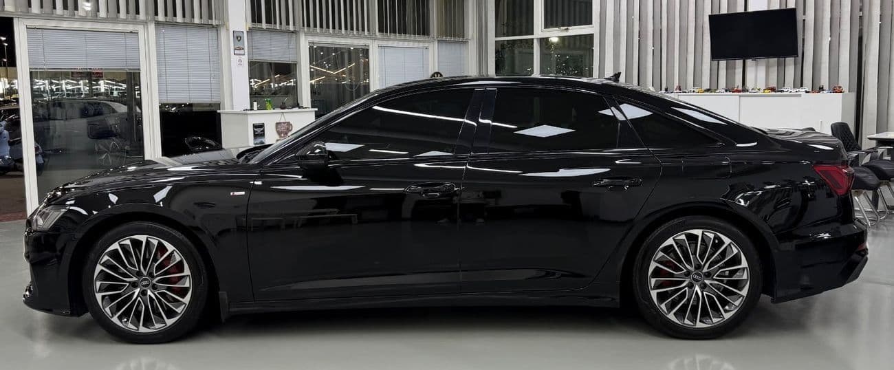 2021 Audi A6 45 TFSI thumbnail 6