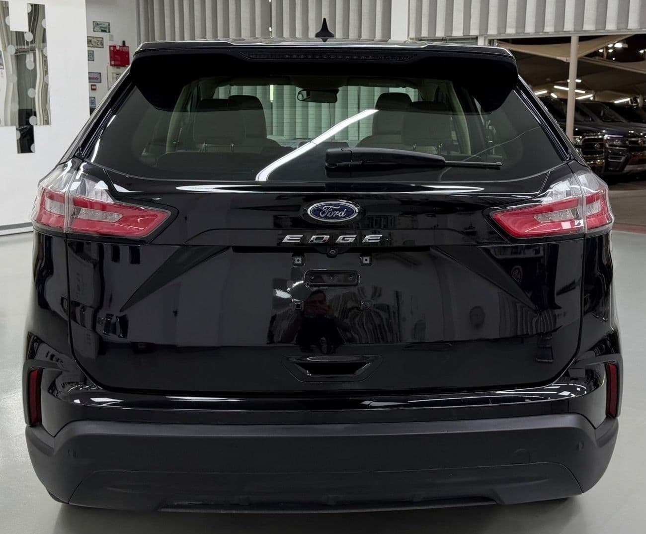 2022 Ford Edge SE thumbnail 5