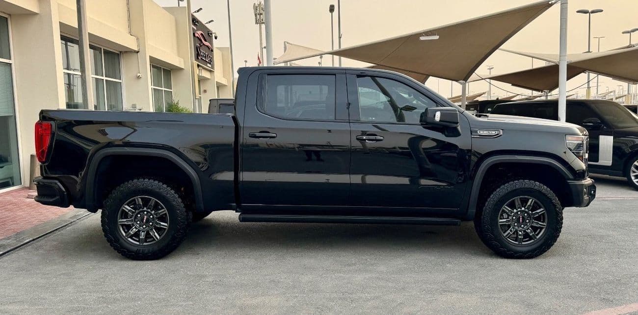 2024 GMC Sierra AT4X thumbnail 4