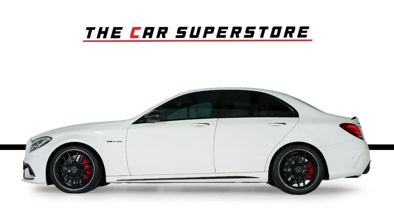 2017 Mercedes Benz C63 AMG STANDARD thumbnail 4