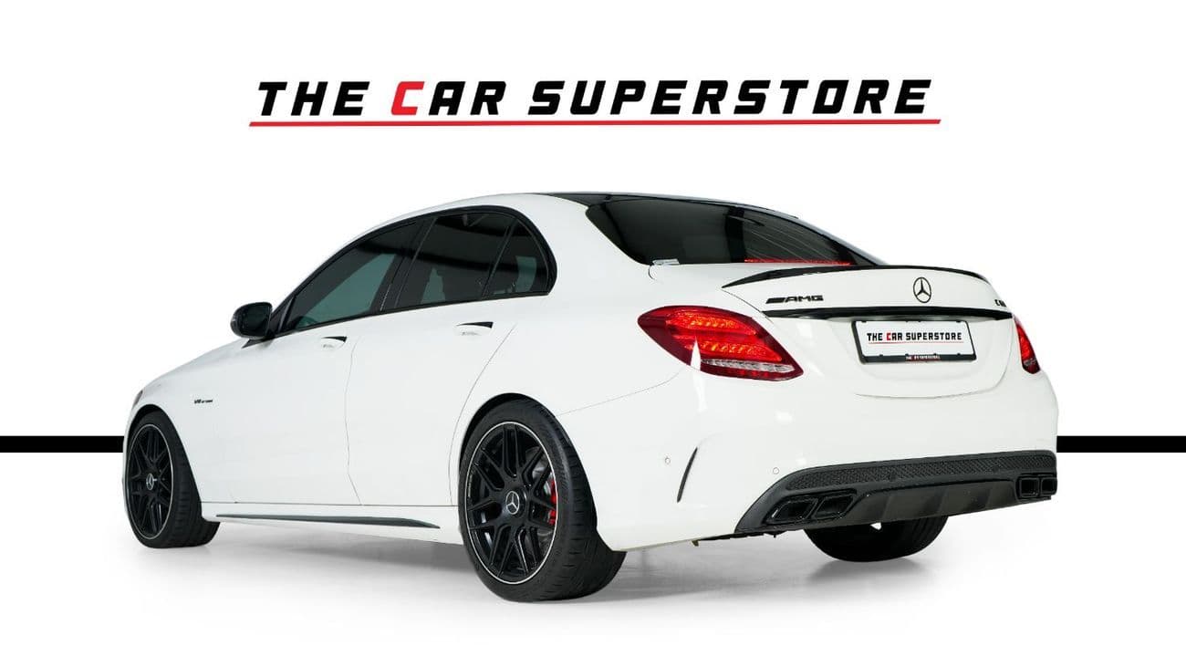 2017 Mercedes Benz C63 AMG STANDARD thumbnail 5
