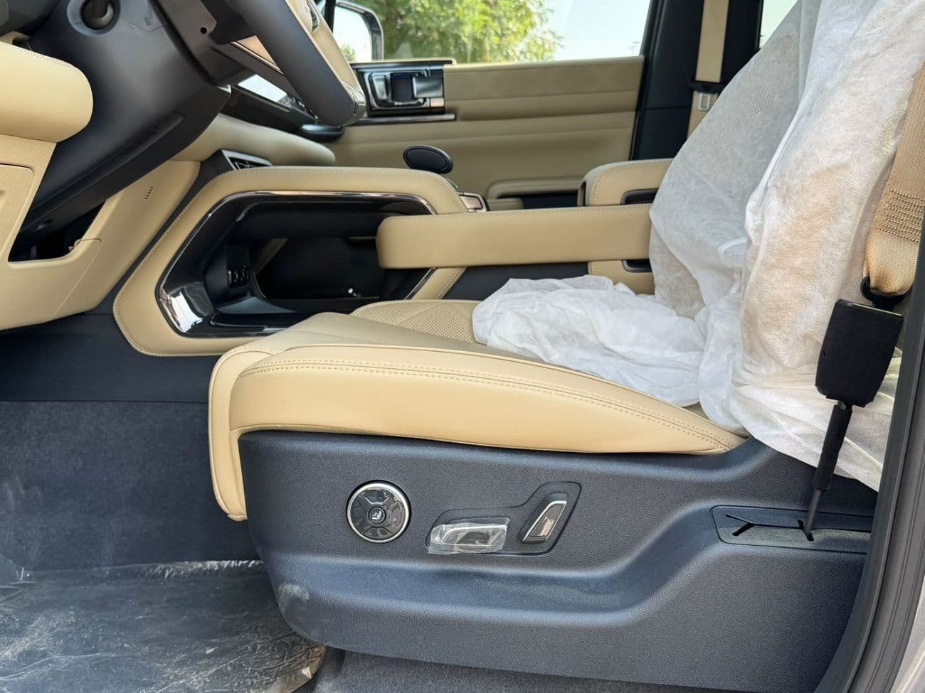 2025 BYD Leopard 5 STANDARD thumbnail 6