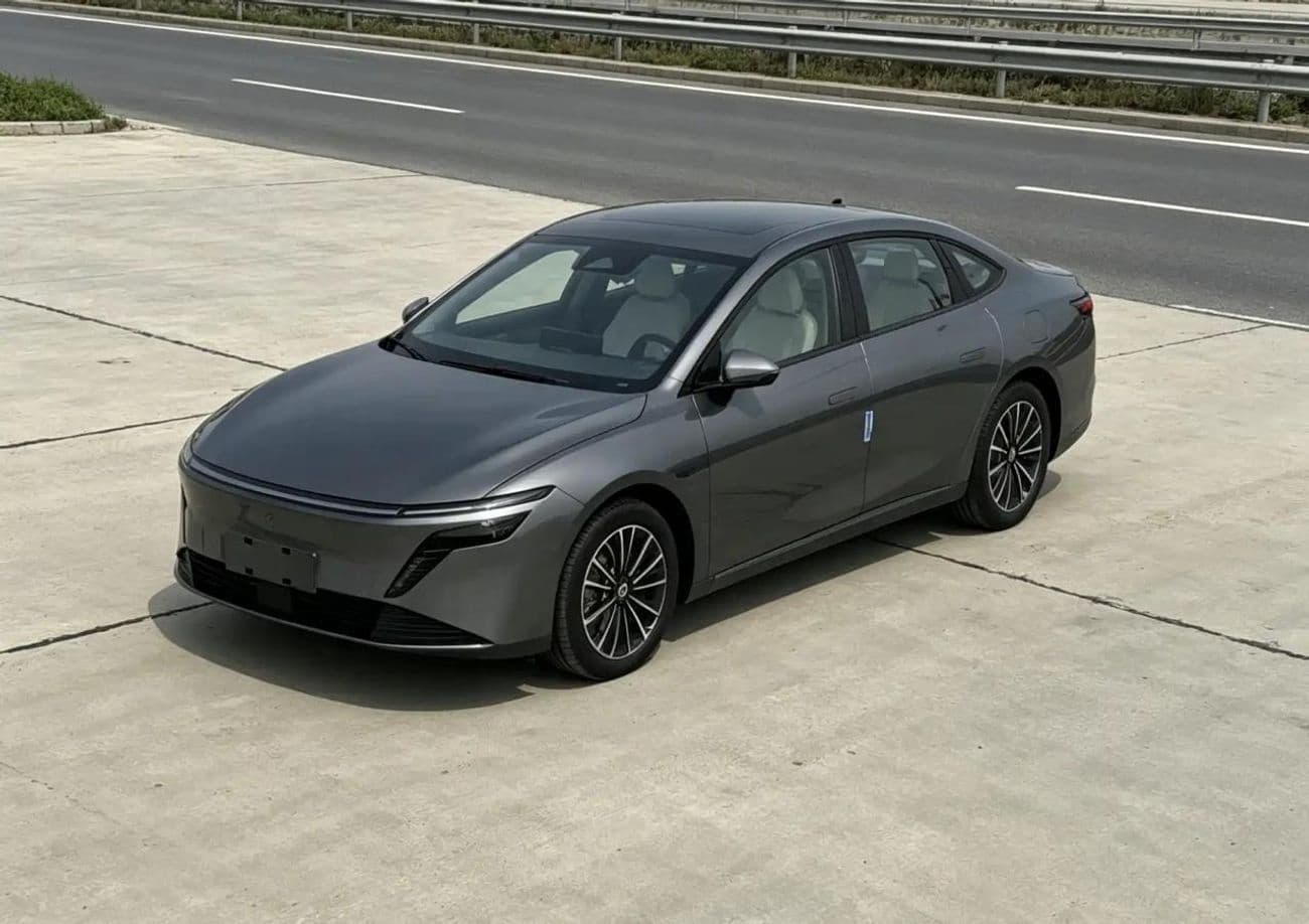 2026 Nissan N6 MAX thumbnail 3