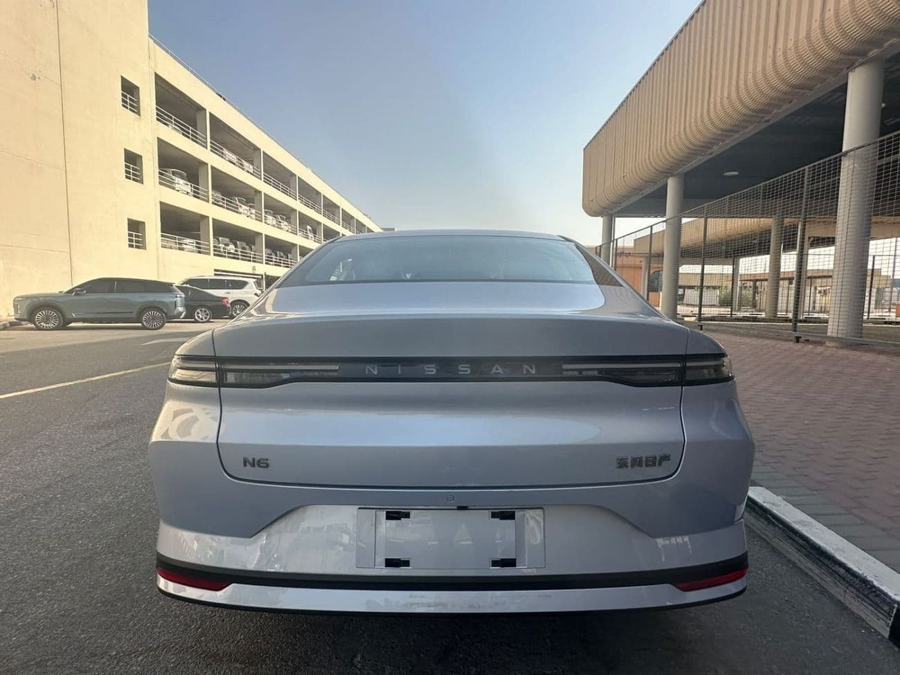 2026 Nissan N6 MAX thumbnail 3
