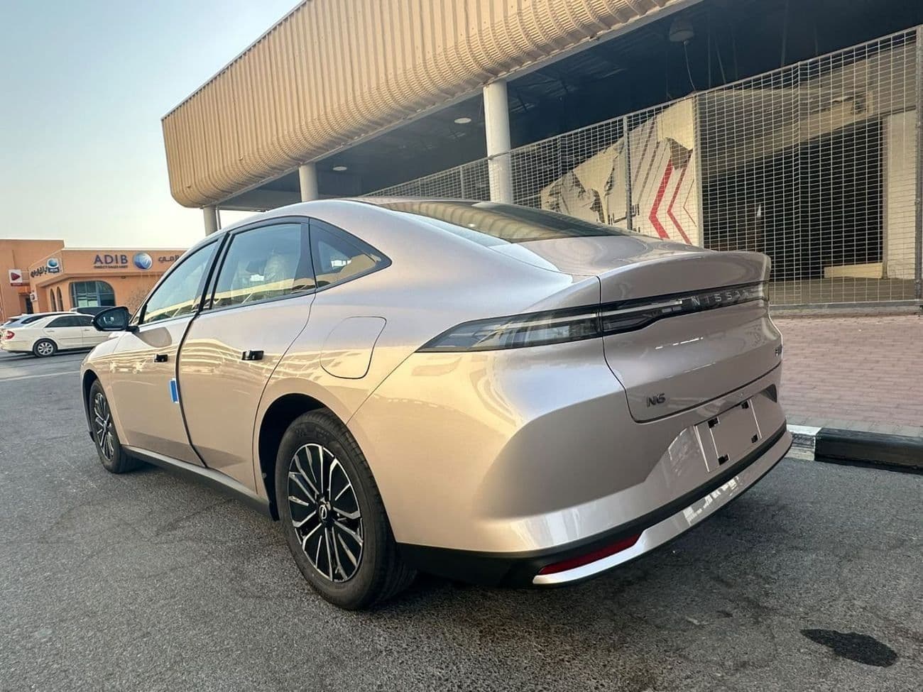 2026 Nissan N6 MAX thumbnail 3