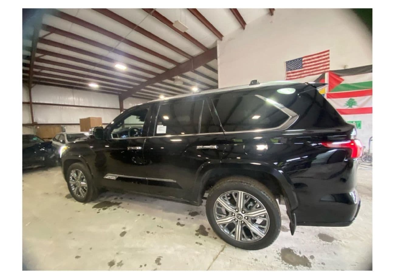 2025 Toyota Sequoia HYBRID thumbnail 6