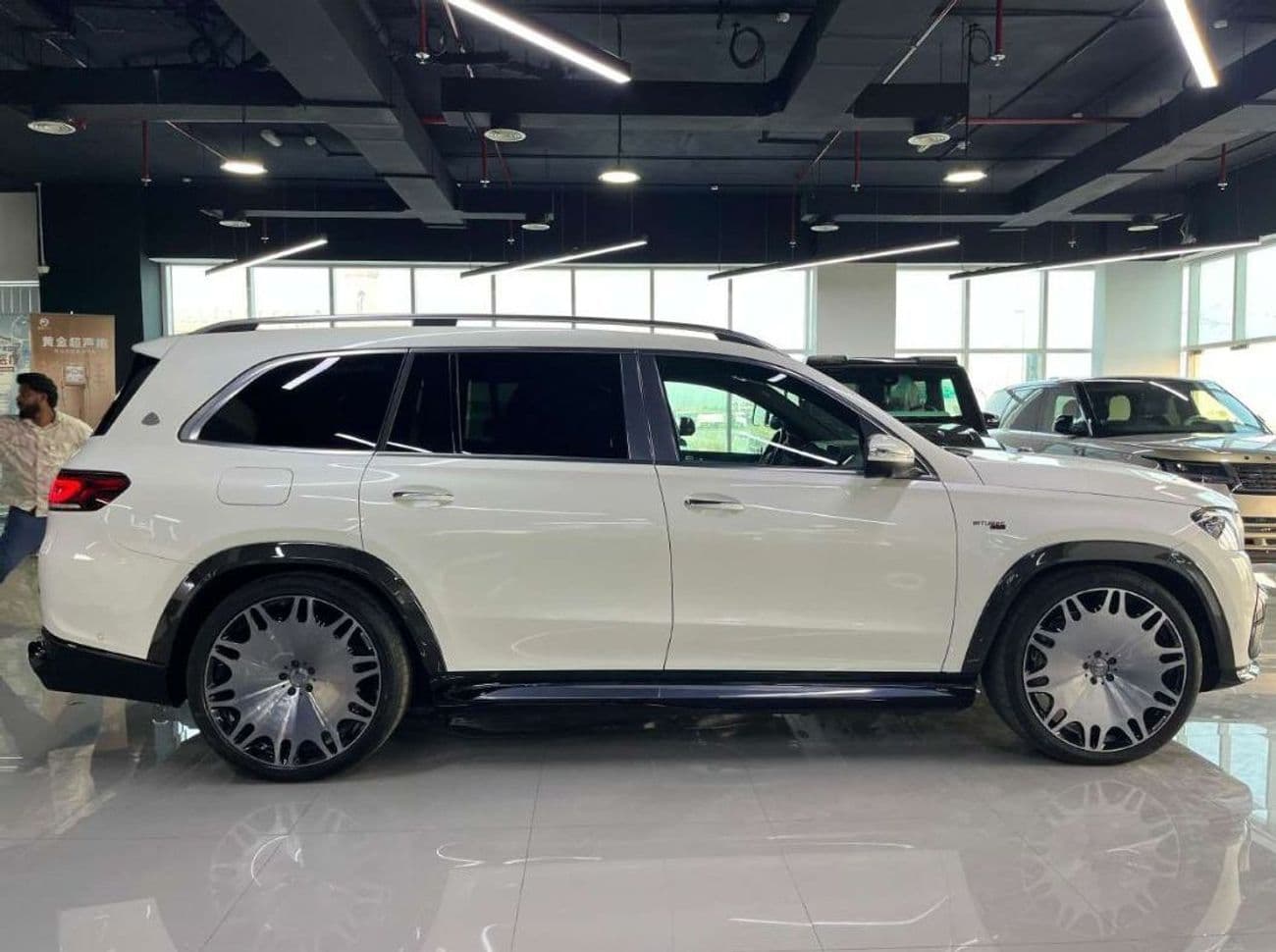 2023 Mercedes Maybach GLS600 Maybach BRABUS 800HP thumbnail 4