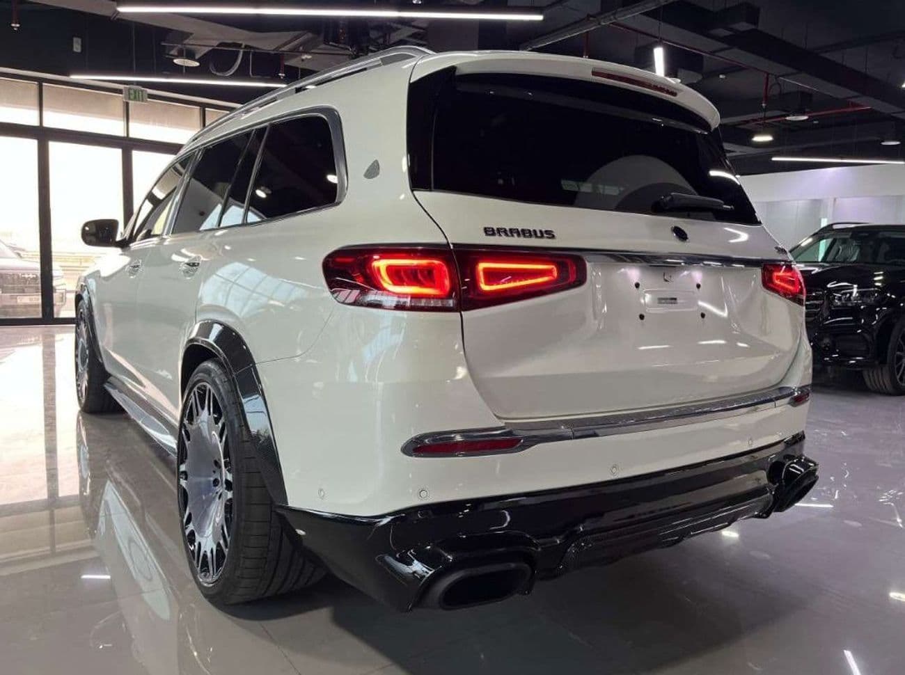 2023 Mercedes Maybach GLS600 Maybach BRABUS 800HP thumbnail 6