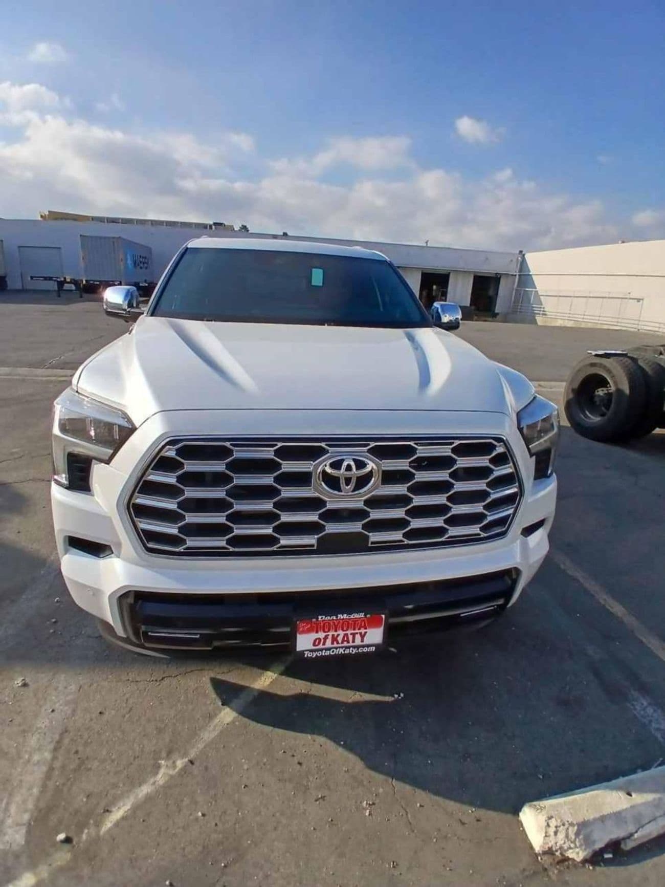 2025 Toyota Sequoia HYBRID