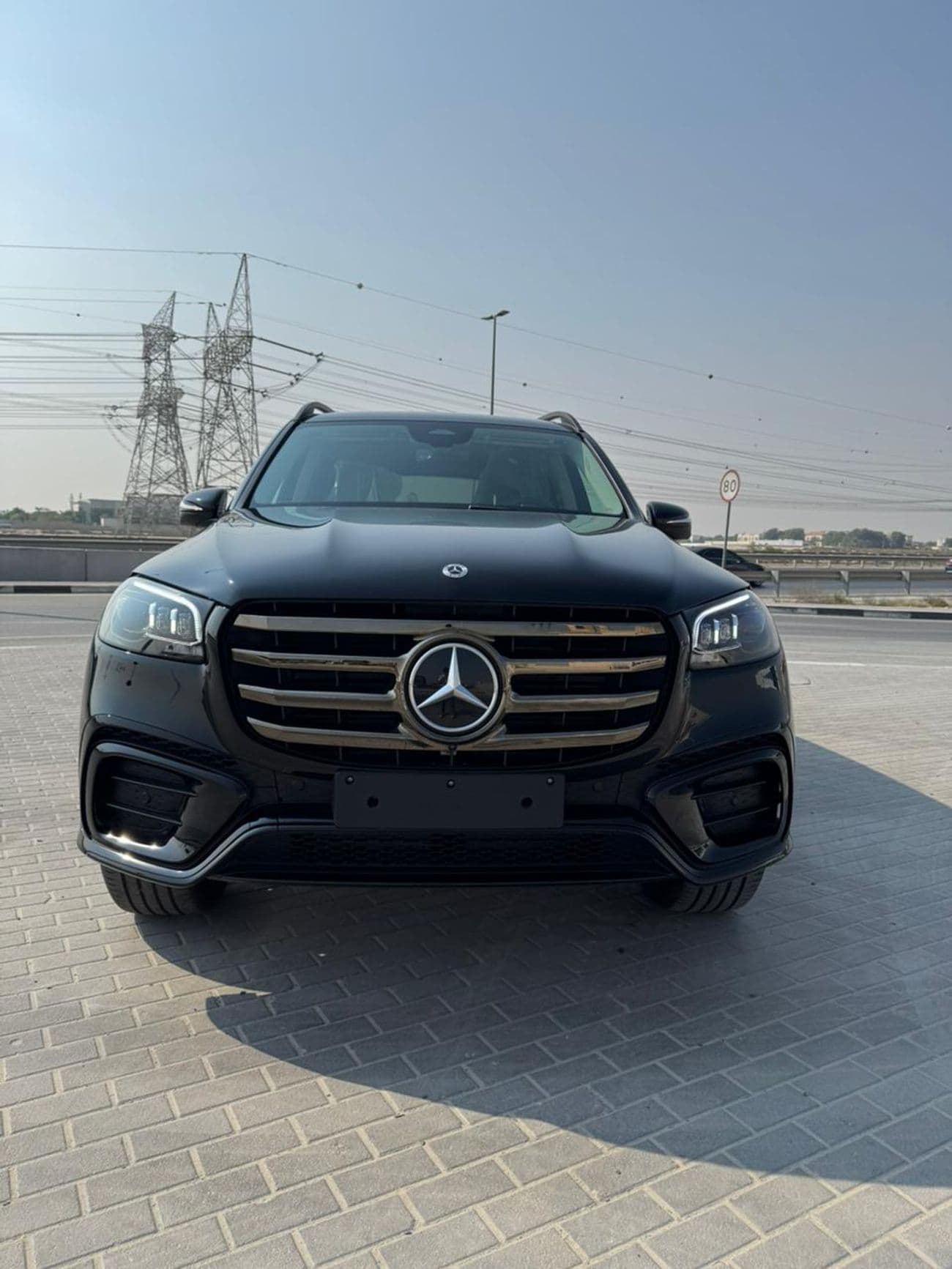 2025 Mercedes Benz GLS450 4MATIC thumbnail 2