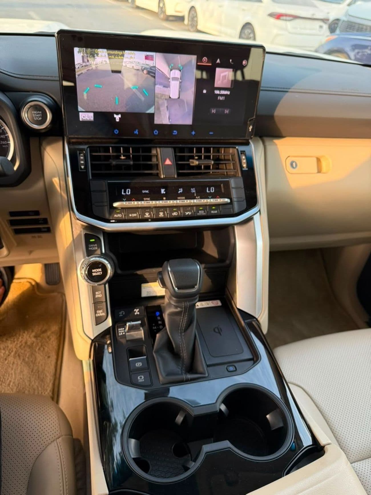 2023 Toyota Land Cruiser GXR thumbnail 8
