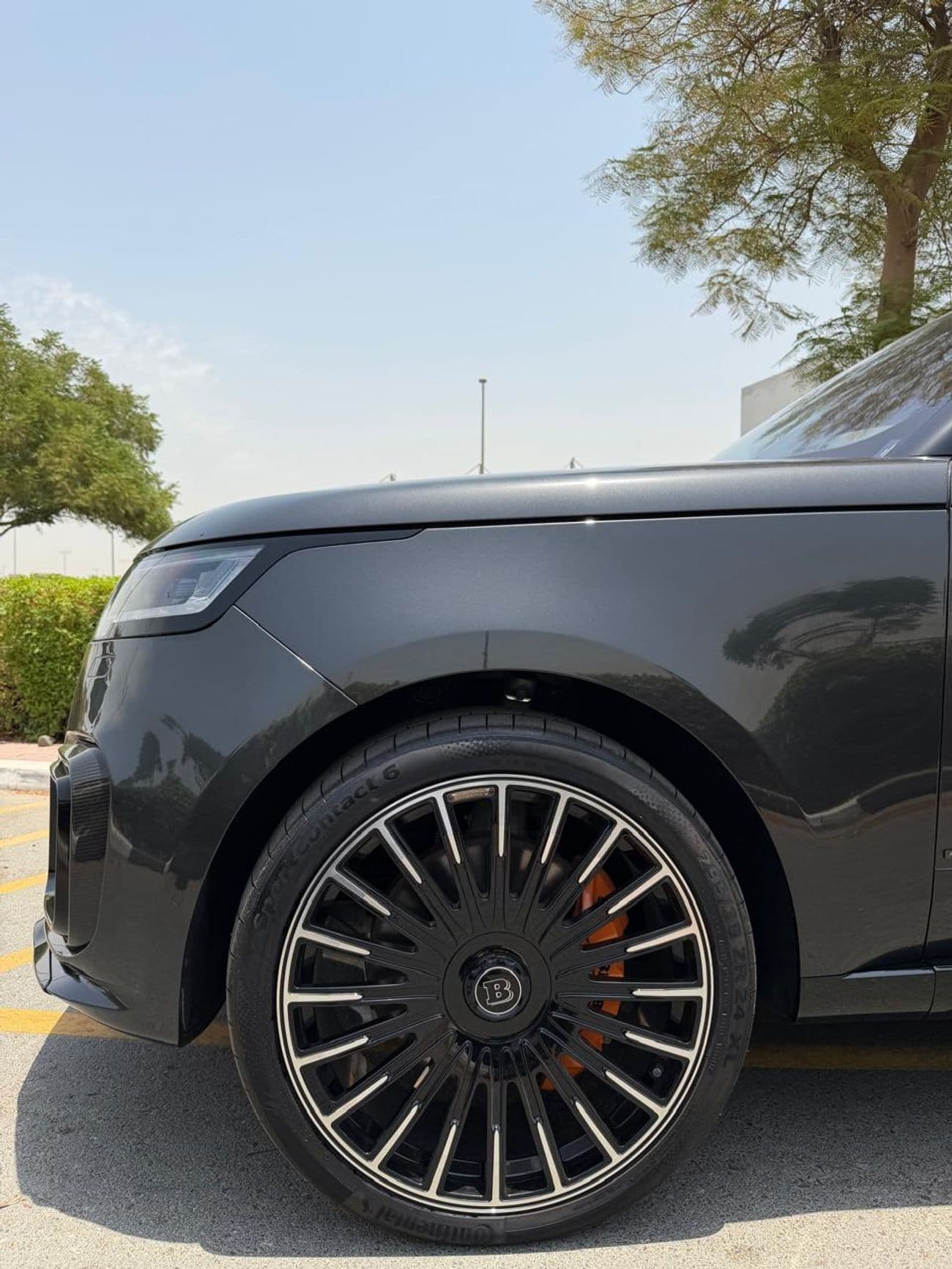 2023 BRABUS 700 Range Rover SV P615 thumbnail 3