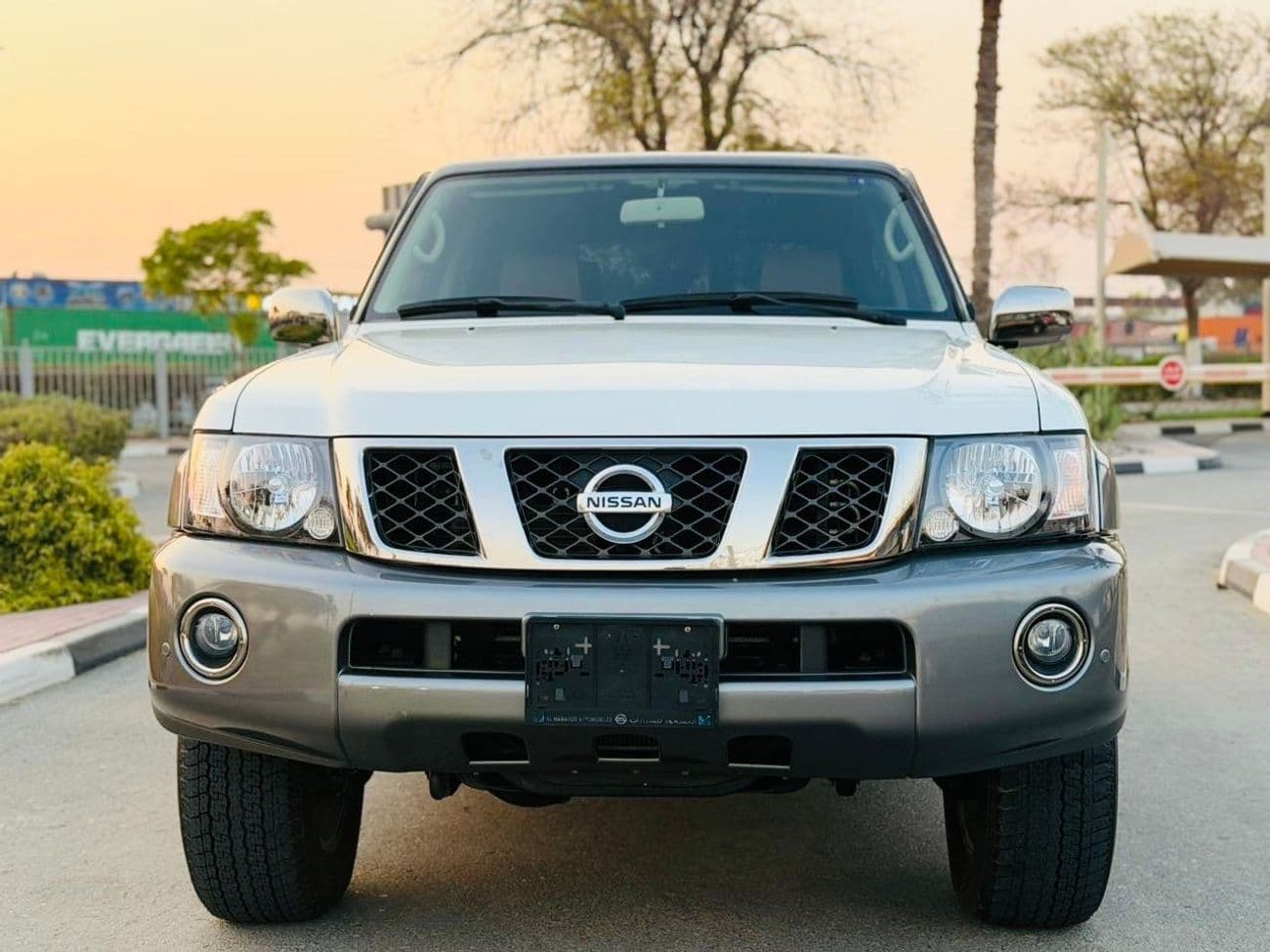 2020 Nissan Patrol SUPER SAFARI thumbnail 2