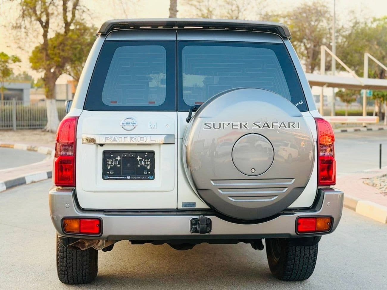 2020 Nissan Patrol SUPER SAFARI thumbnail 5