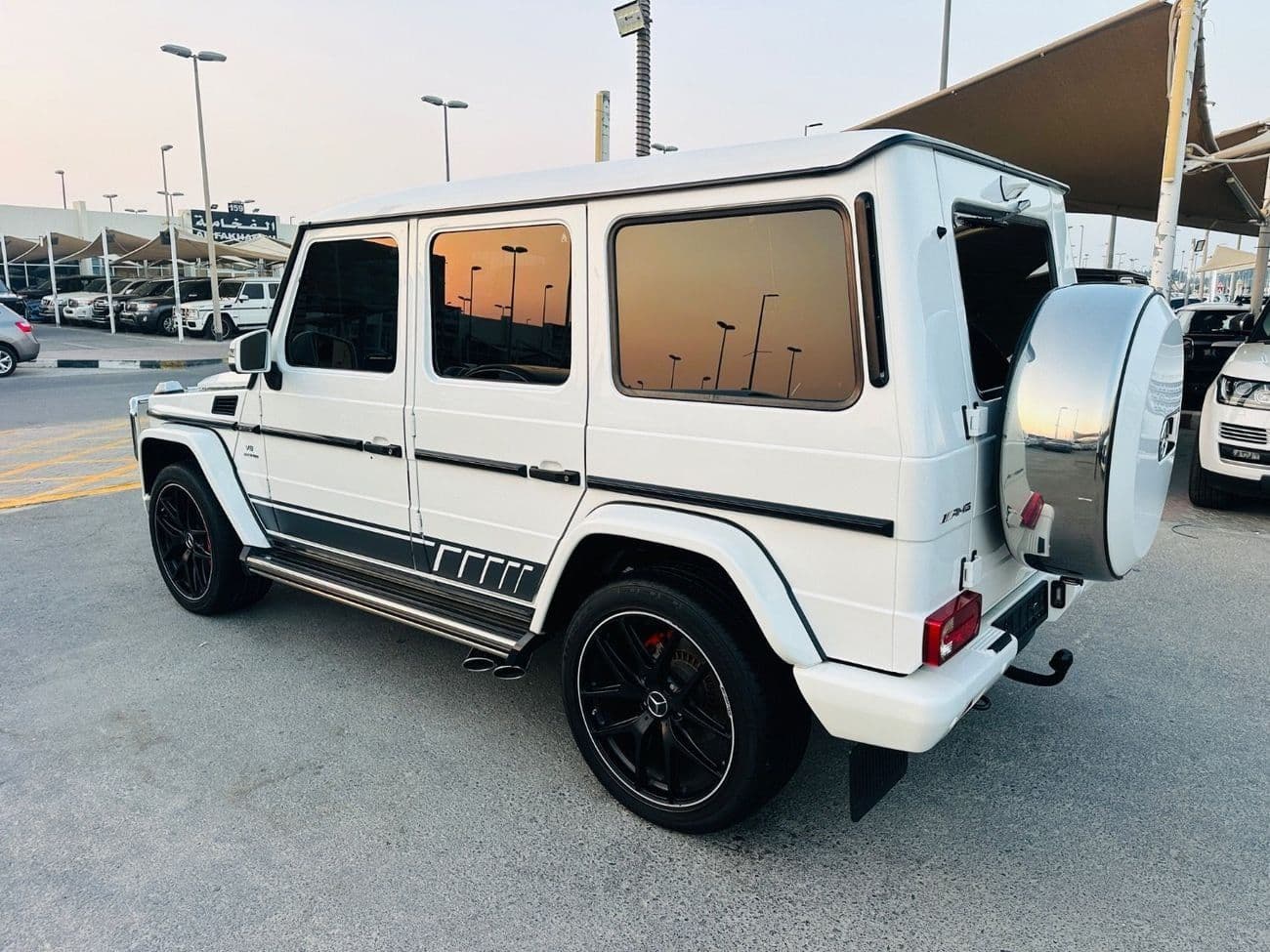 2017 Mercedes Benz G63 AMG STANDARD thumbnail 6