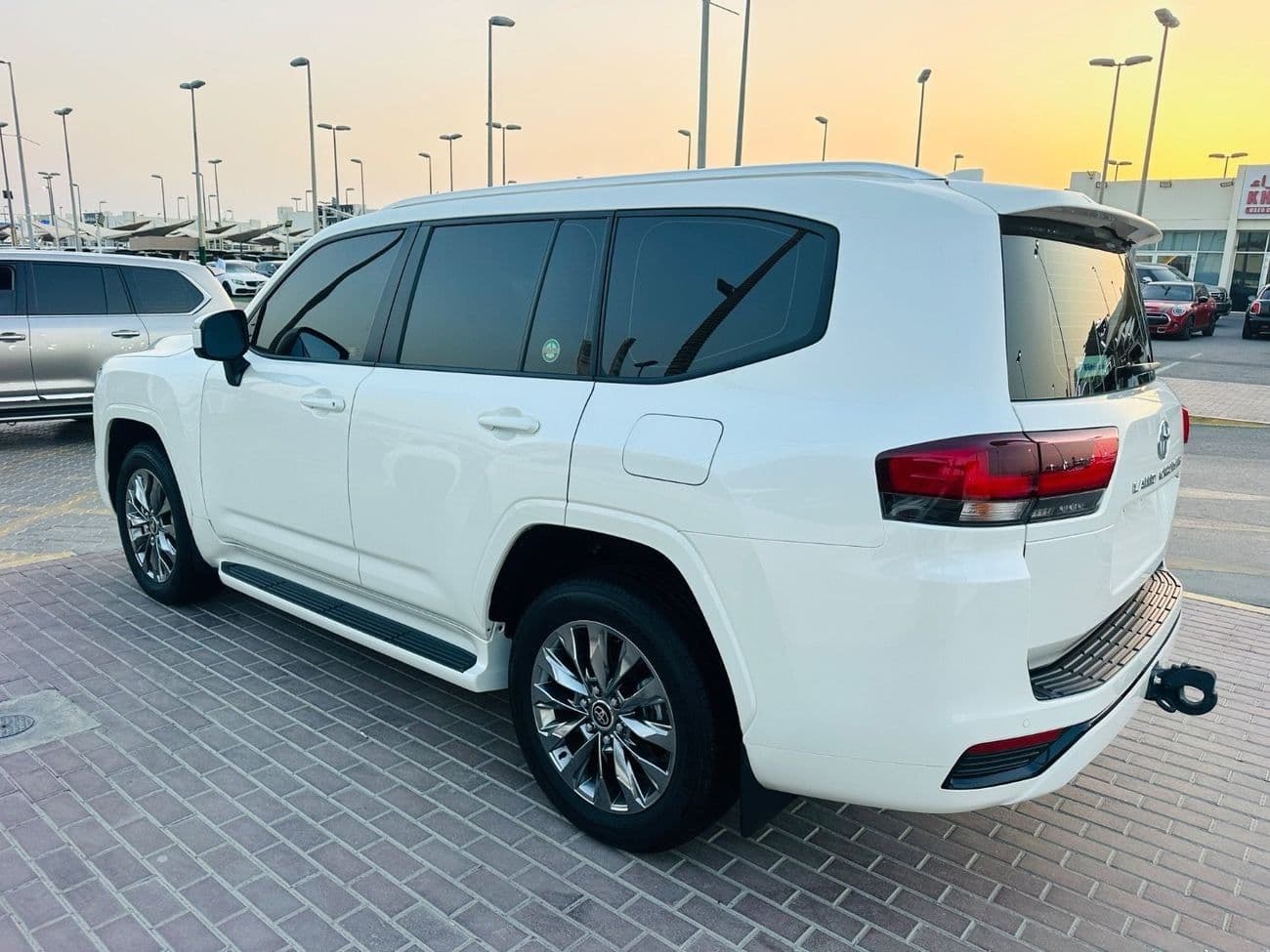 2026 Toyota Land Cruiser GXR thumbnail 6