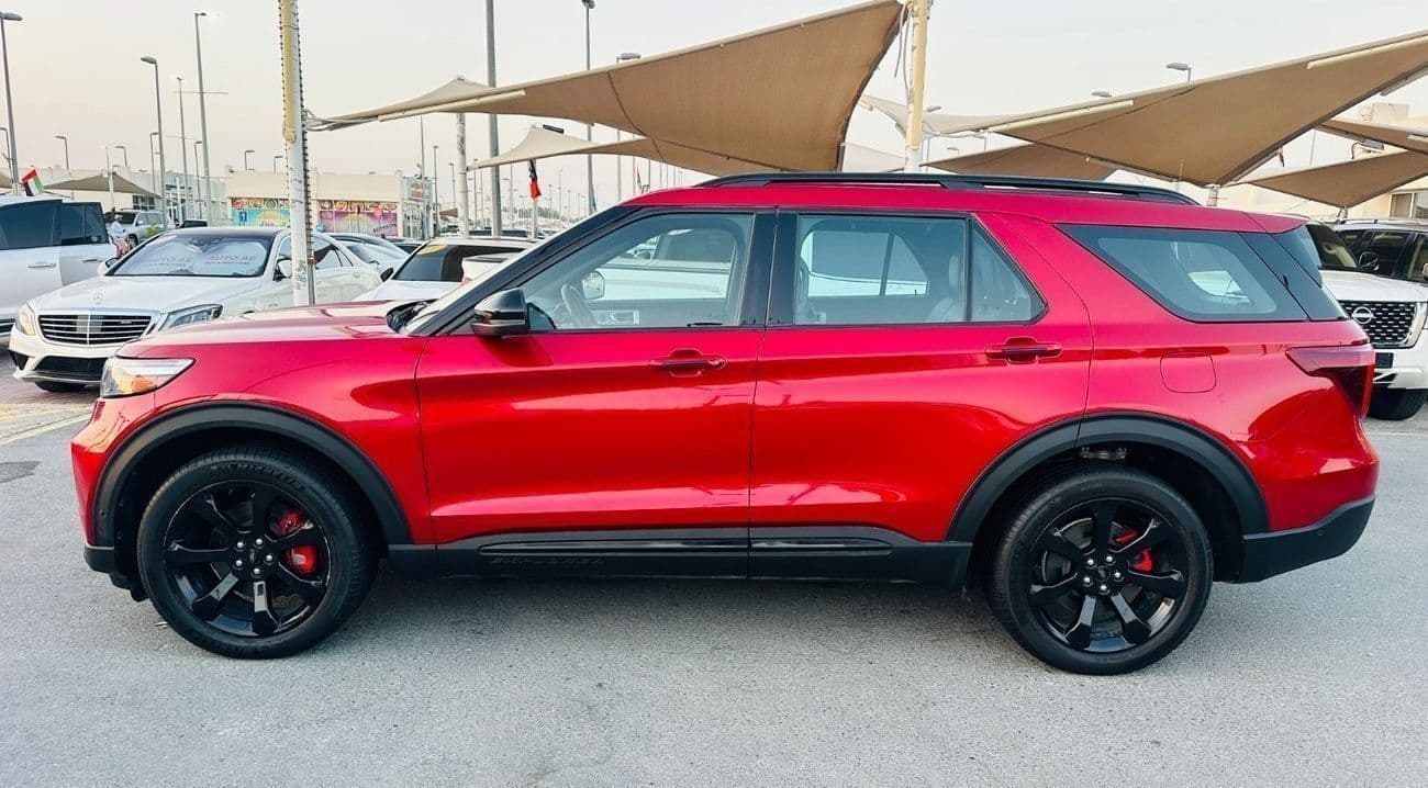 2022 Ford Explorer ST thumbnail 7