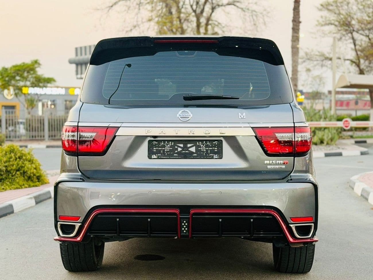 2021 Nissan Patrol NISMO thumbnail 5