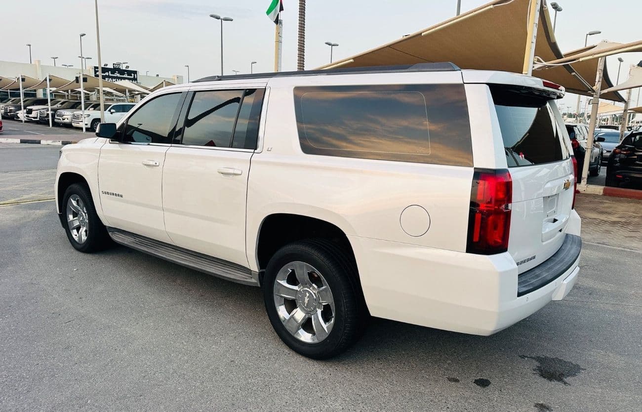 2016 Chevrolet Tahoe thumbnail 6