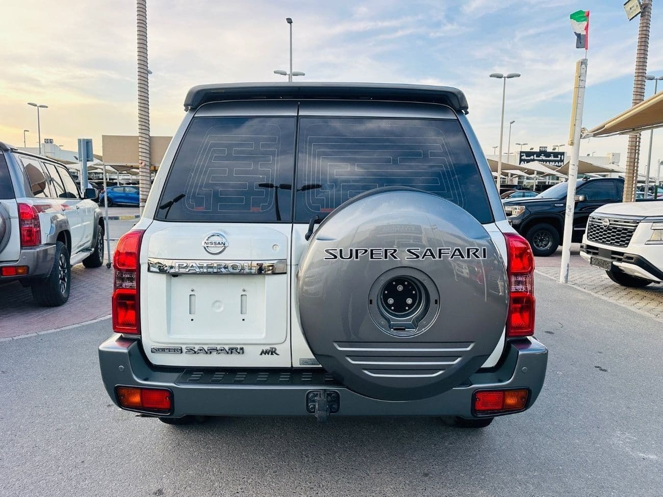 2021 Nissan Patrol SUPER SAFARI thumbnail 5