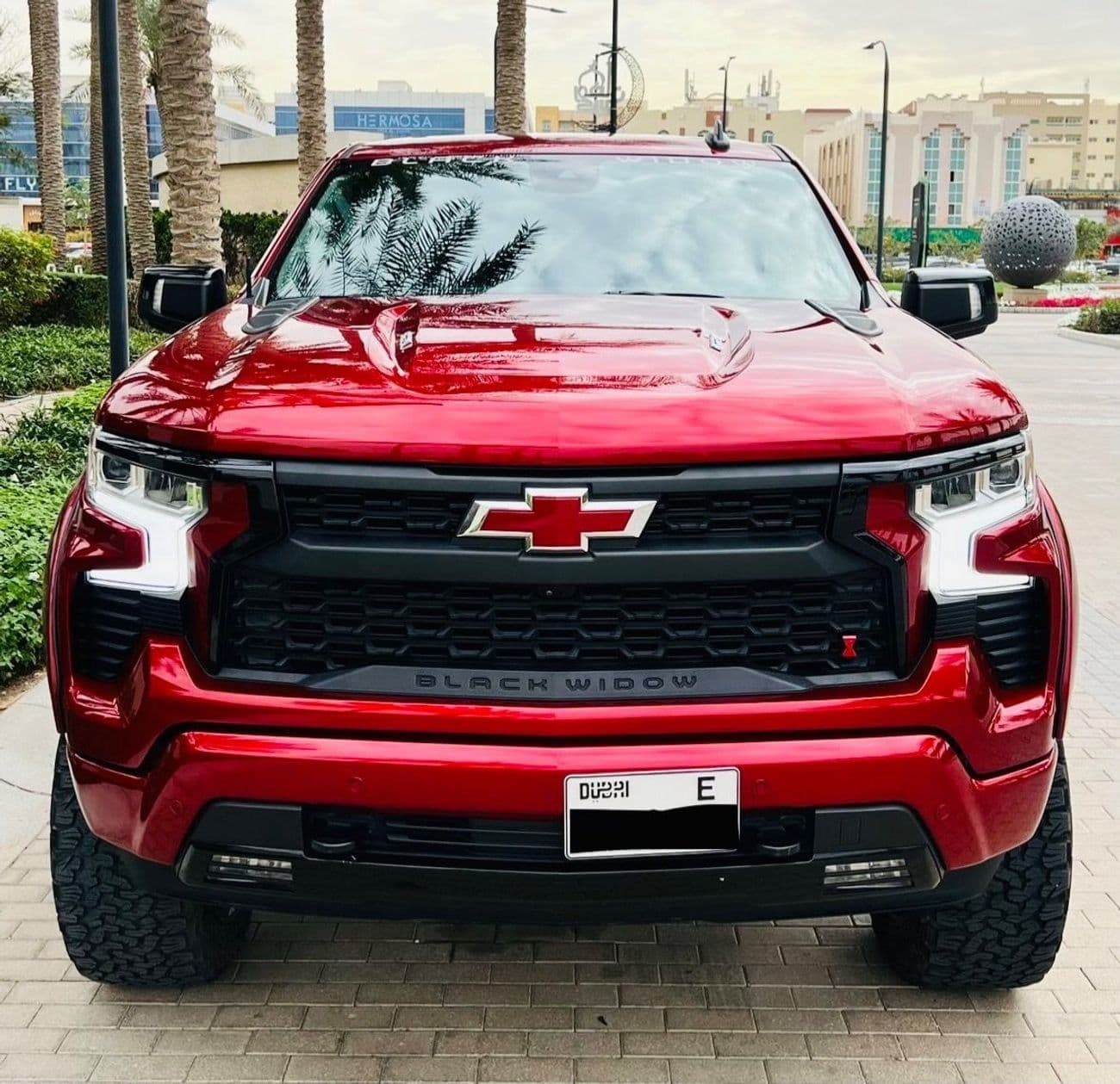 2024 Chevrolet Silverado thumbnail 2