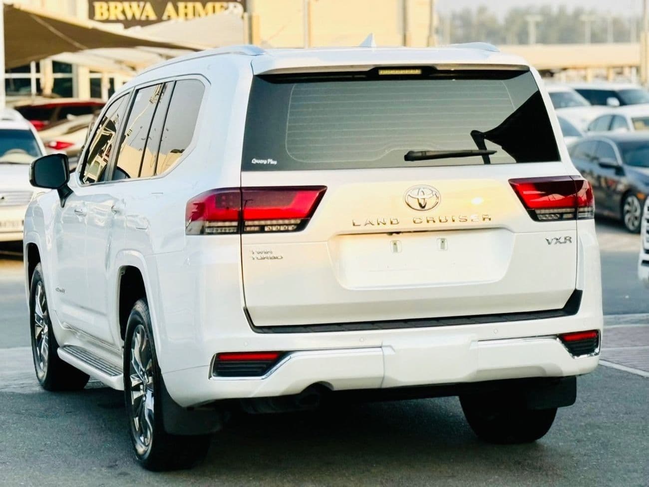 2023 Toyota Land Cruiser VXR thumbnail 6