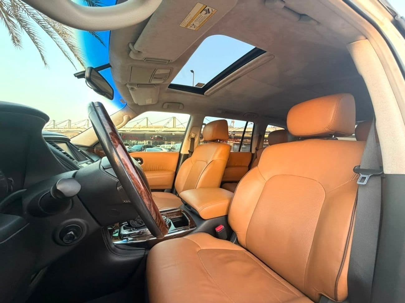 2016 Nissan Patrol LE PLATINUM thumbnail 7