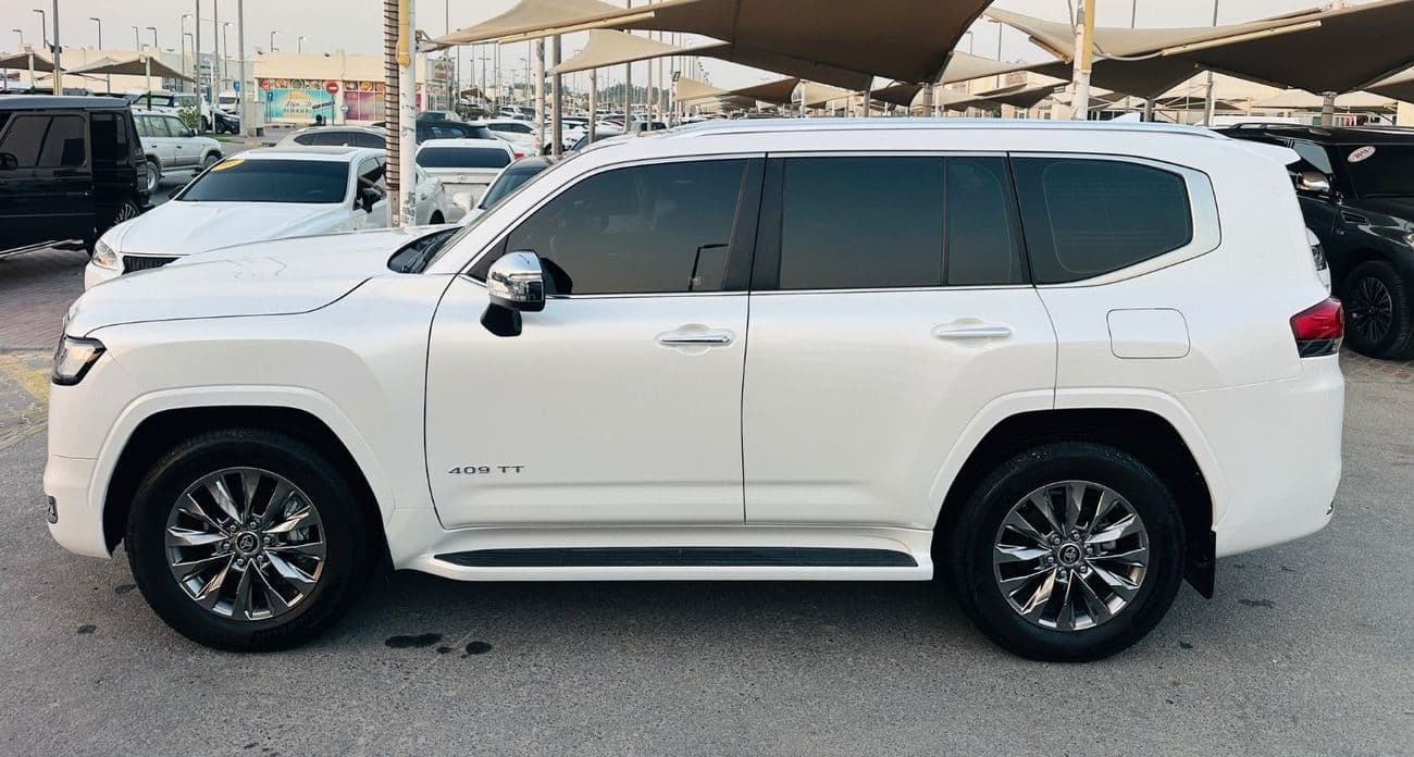 2023 Toyota Land Cruiser VXR thumbnail 7