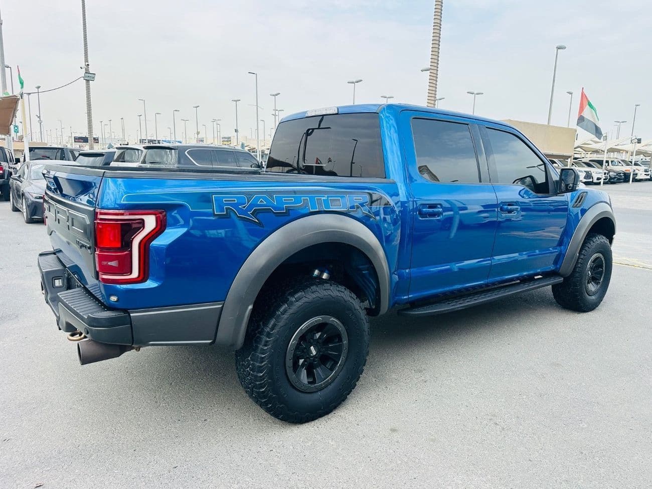 2018 Ford F 150 RAPTOR CREW CAB LUX thumbnail 4
