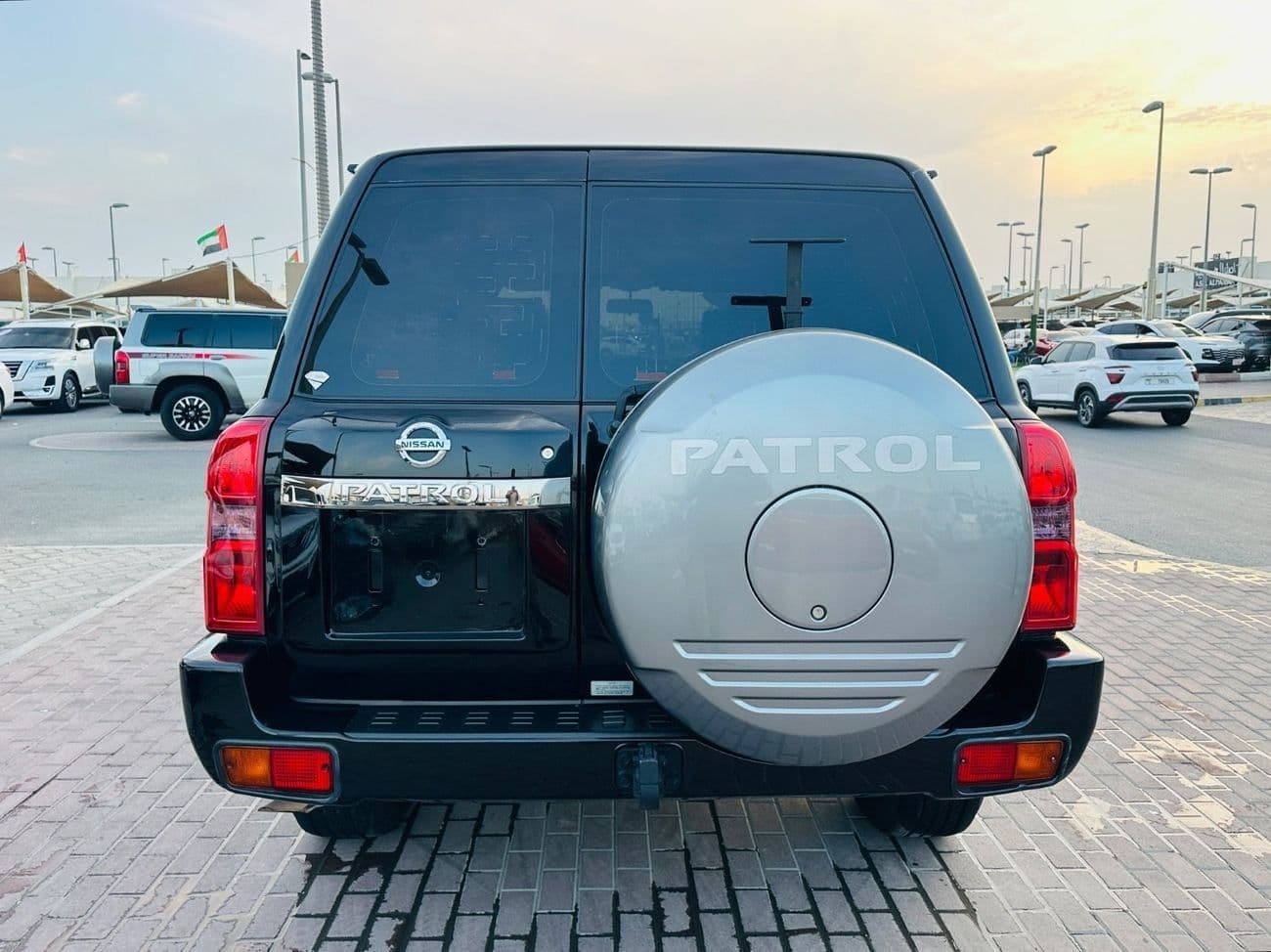 2019 Nissan Patrol SAFARI SW FALCON EDITION thumbnail 5