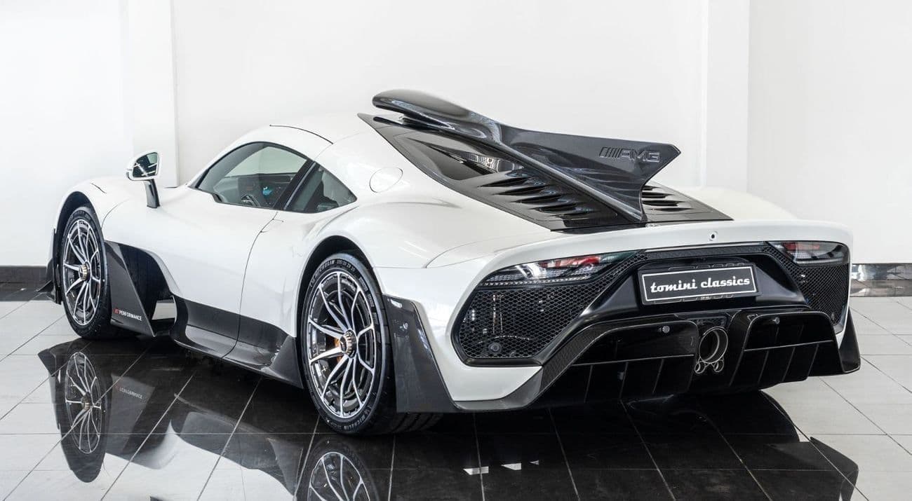 2025 Mercedes Benz AMG ONE thumbnail 5