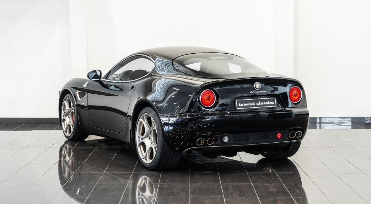 2010 Alfa Romeo 8C Competizione Coupe 8C thumbnail 5