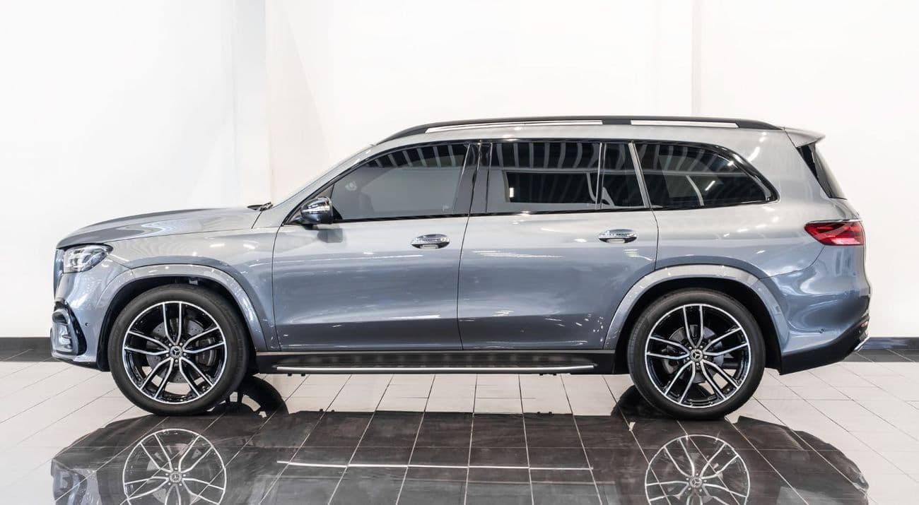 2025 Mercedes Benz GLS450 4MATIC thumbnail 4