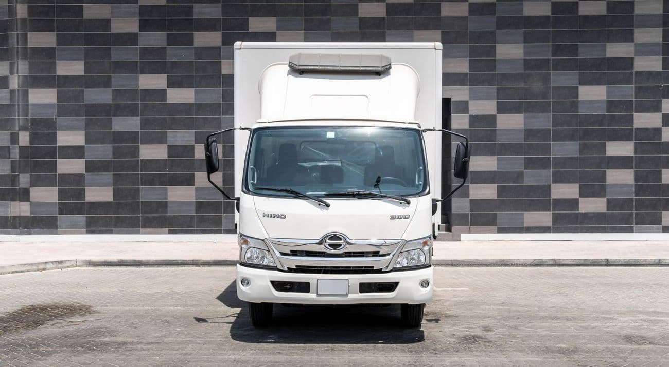 2024 Hino 300 Hino Recovery Truck