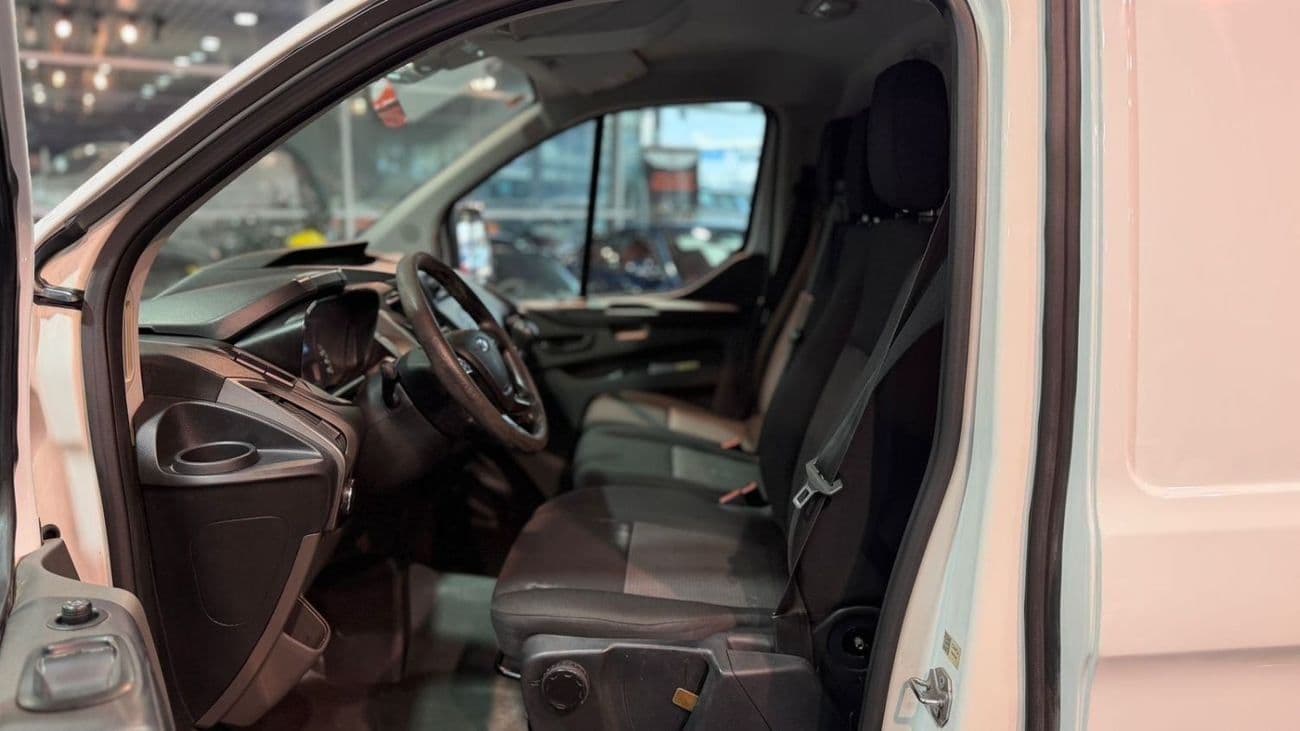 2022 Ford Transit Custom 270S thumbnail 5