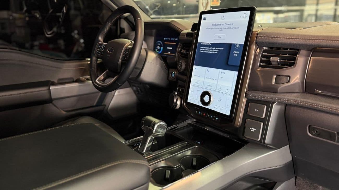 2022 Ford F 150 LARIAT thumbnail 4