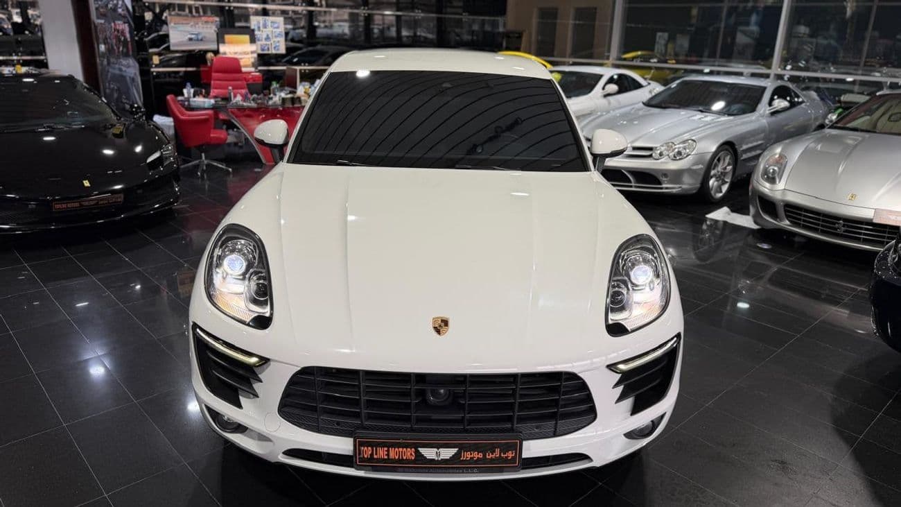2016 Porsche Macan S thumbnail 3