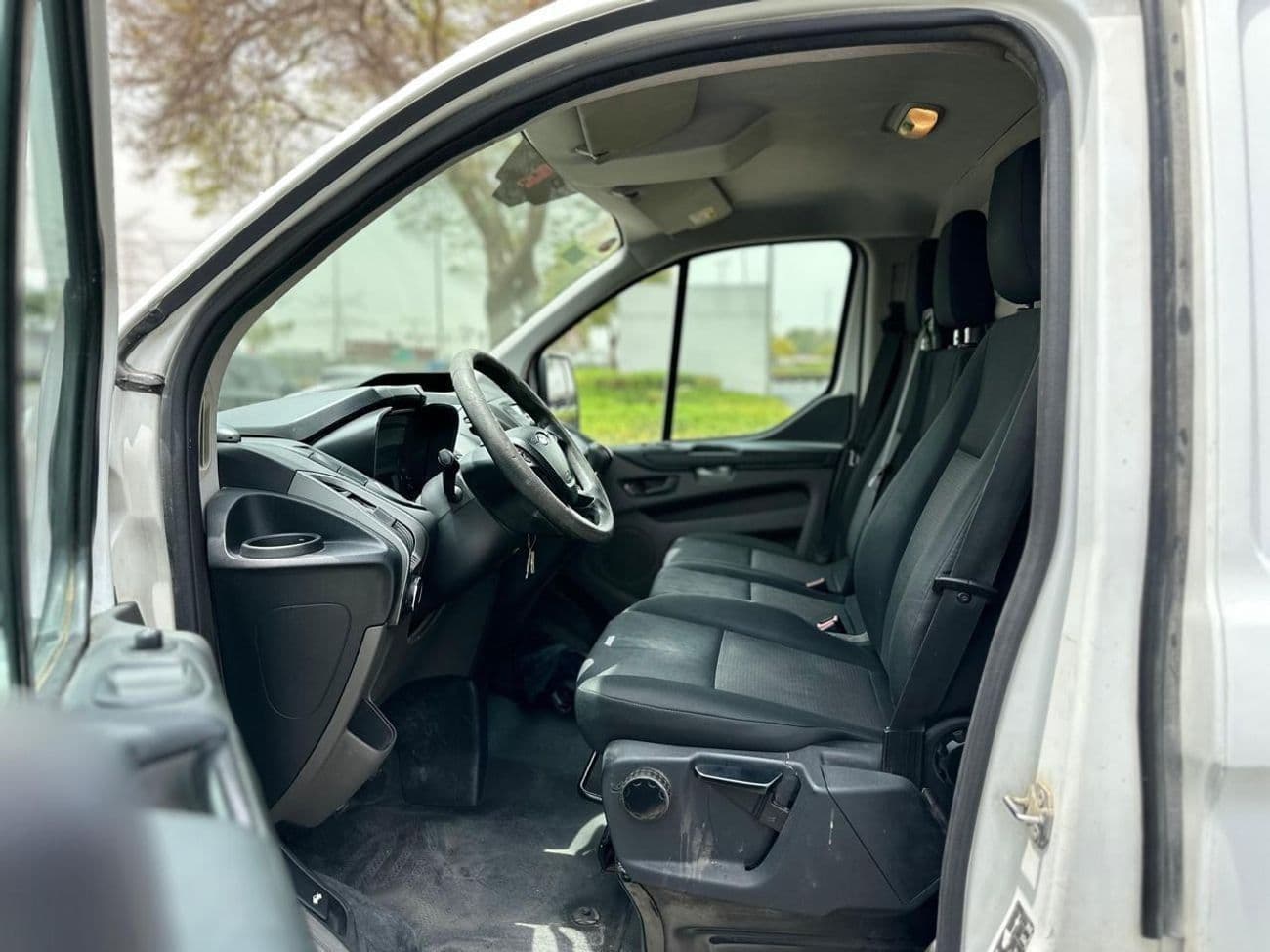 2021 Ford Transit thumbnail 5