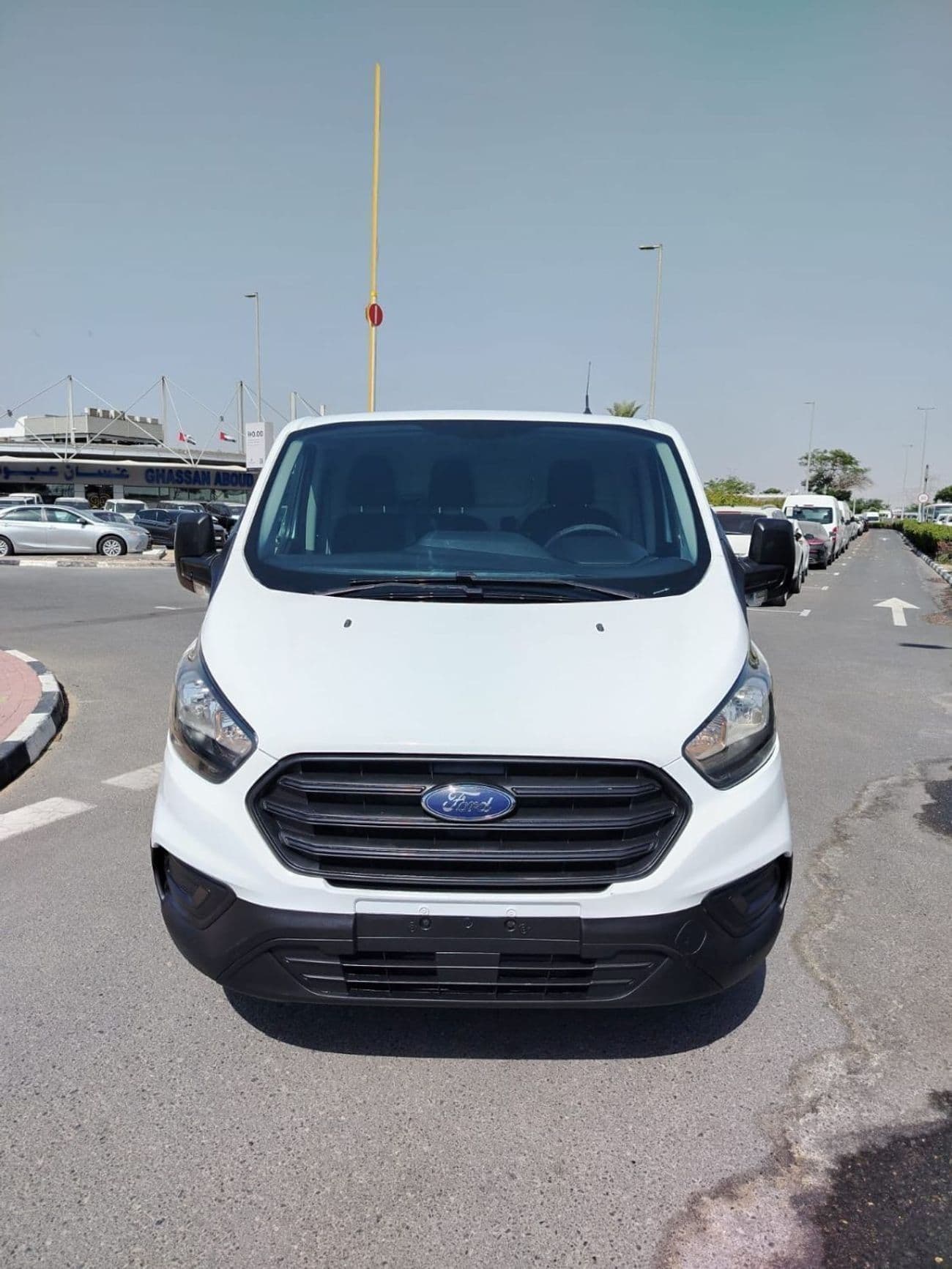 2021 Ford Transit 270 S STANDARD ROOF thumbnail 4