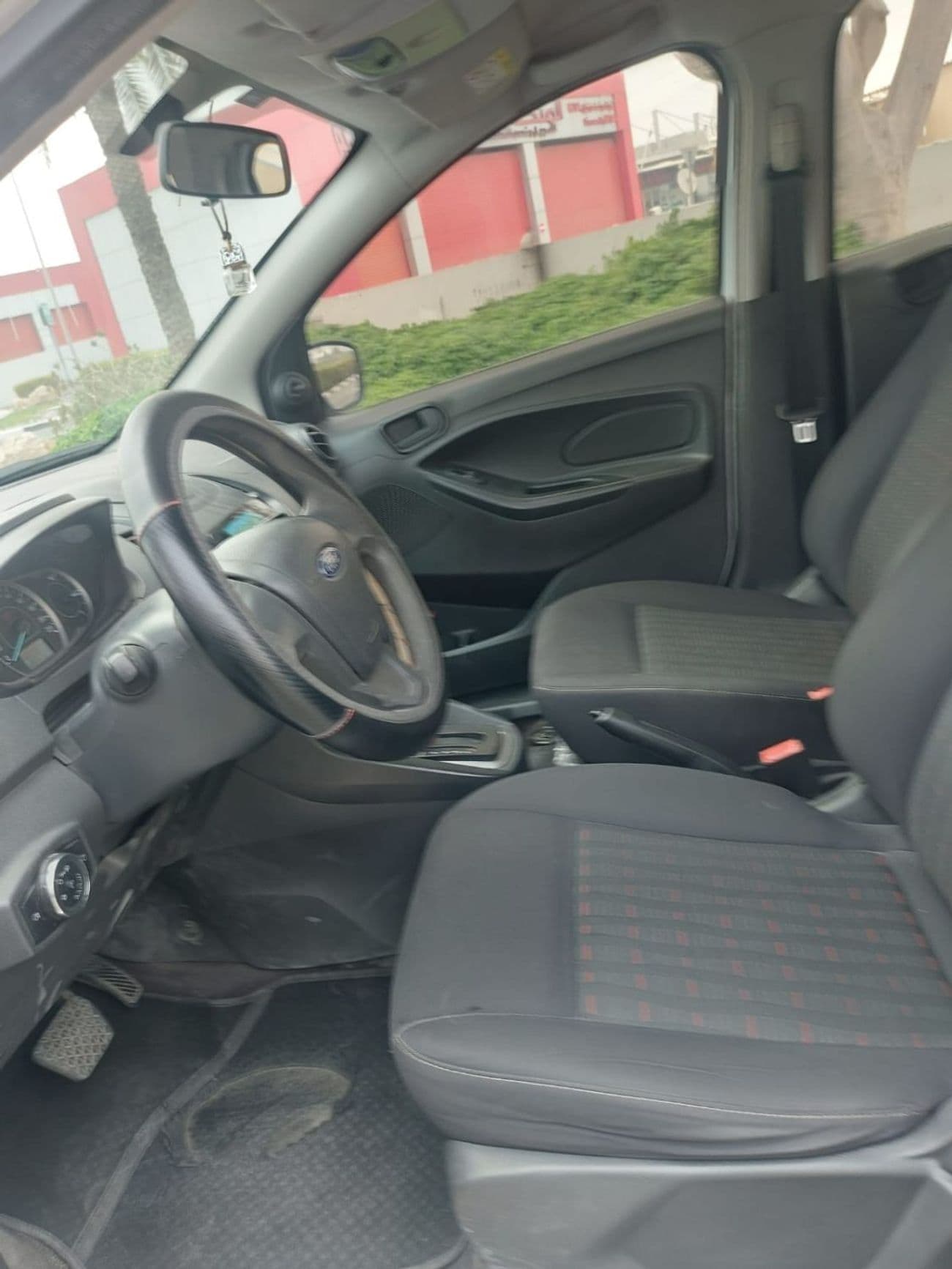 2019 Ford Figo AMBIENTE thumbnail 3