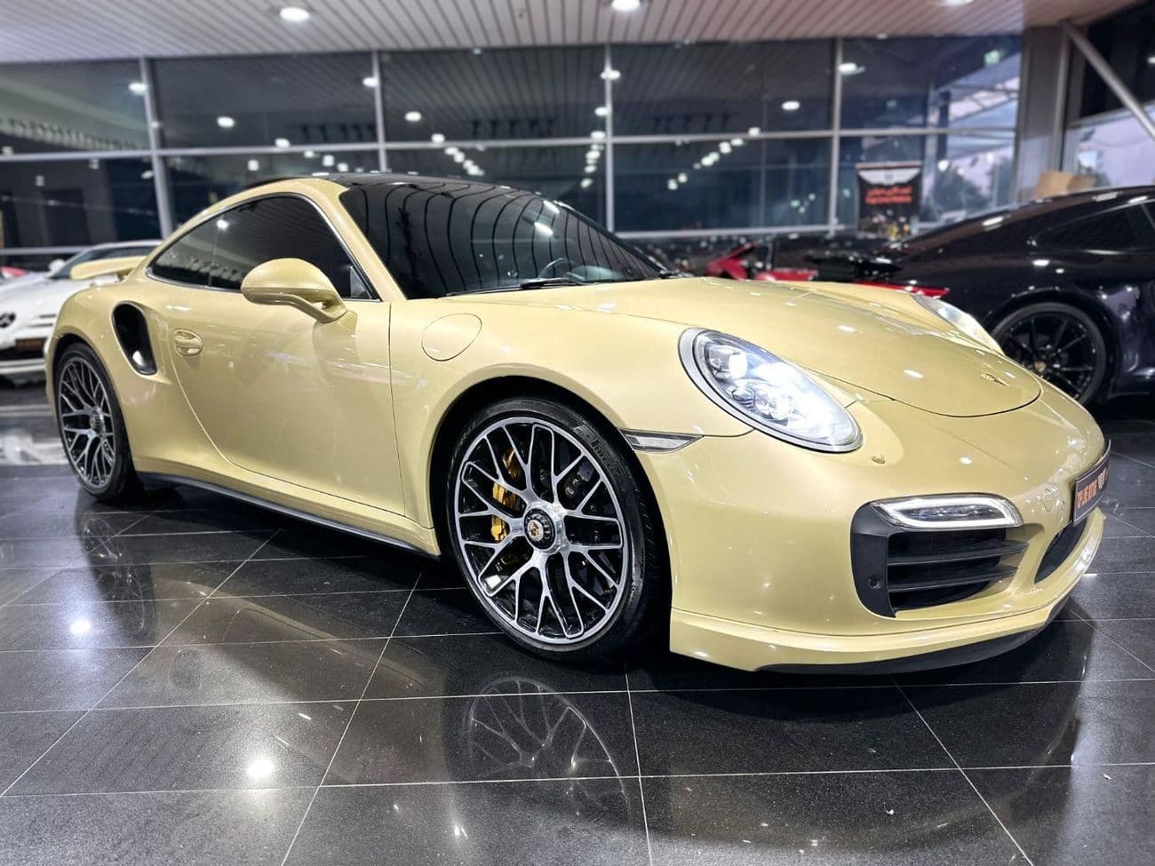 2014 Porsche 911 TURBO S