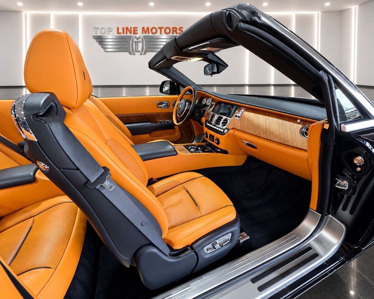 2017 Rolls Royce Dawn thumbnail 7