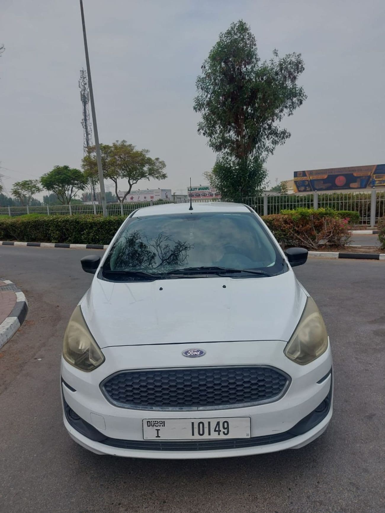 2019 Ford Figo AMBIENTE thumbnail 6